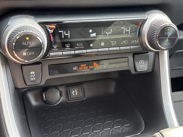 Used 2023 Toyota RAV4 XLE AWD/4WD image 15