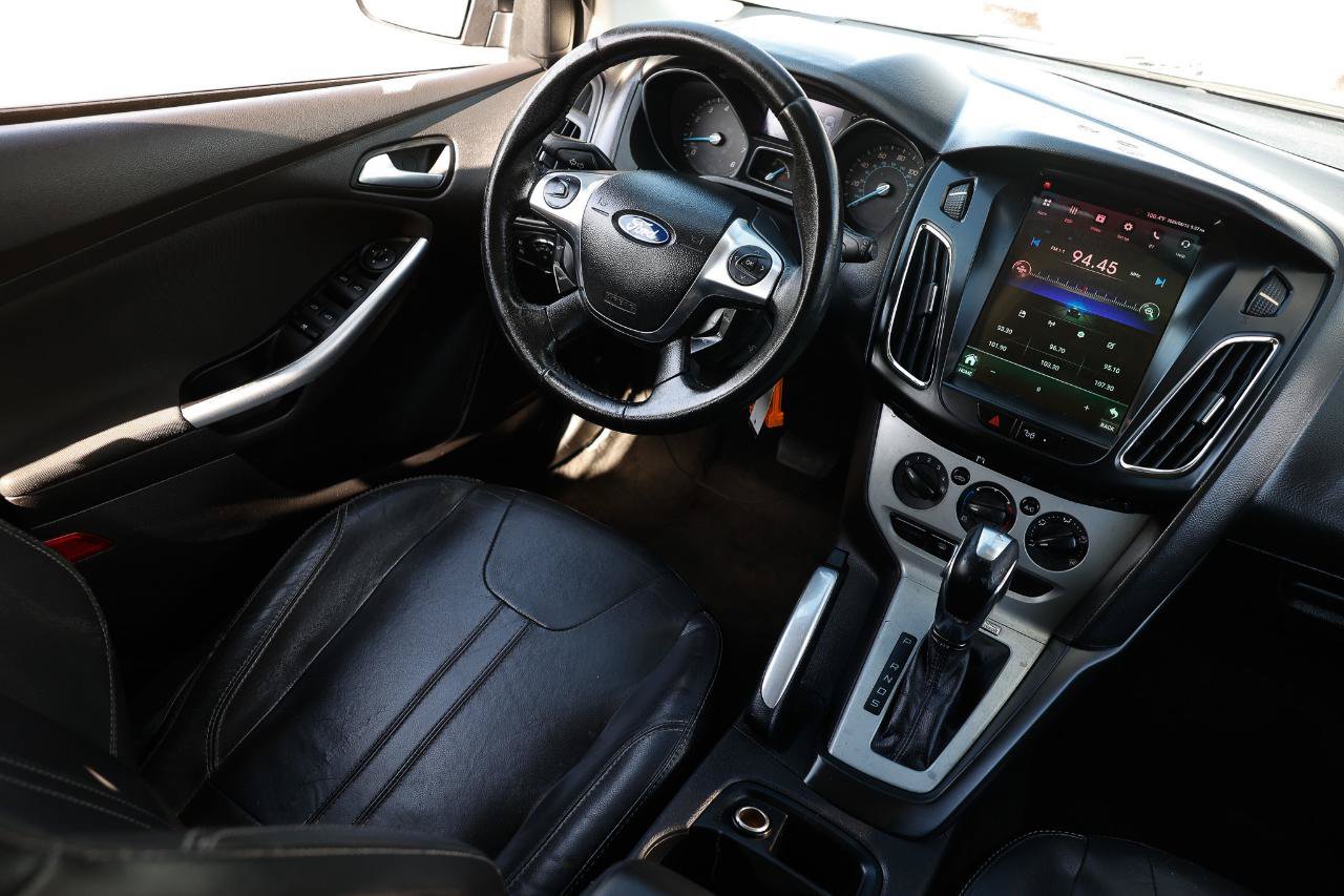 Used 2013 Ford Focus SE FWD image 20