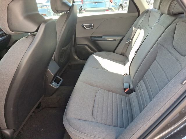 Certified 2025 Kia K4 EX image 12