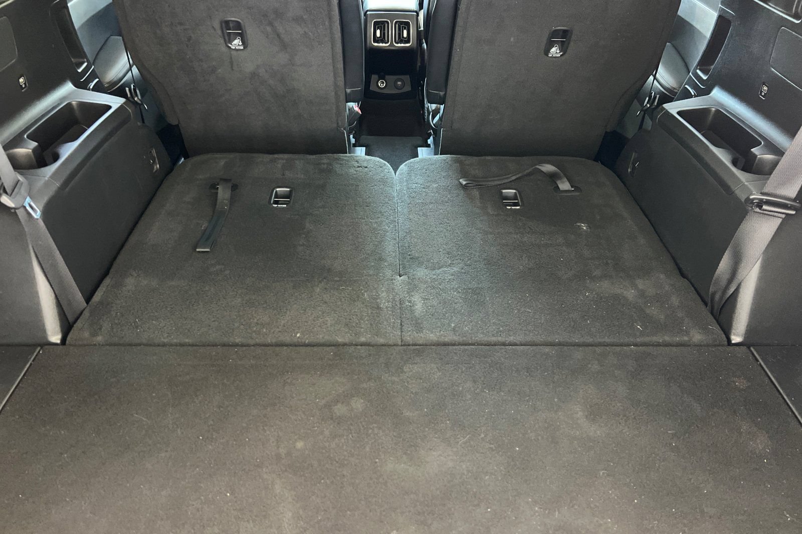 Used 2023 Kia Sorento EX w/ Panoramic Sunroof Package FWD image 17