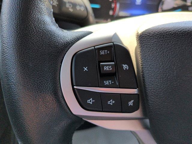 Used 2022 Ford Explorer XLT AWD/4WD image 18