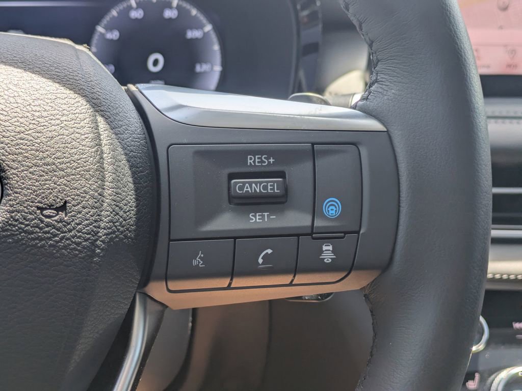 Used 2024 INFINITI QX60 Luxe w/ Cargo Package image 28