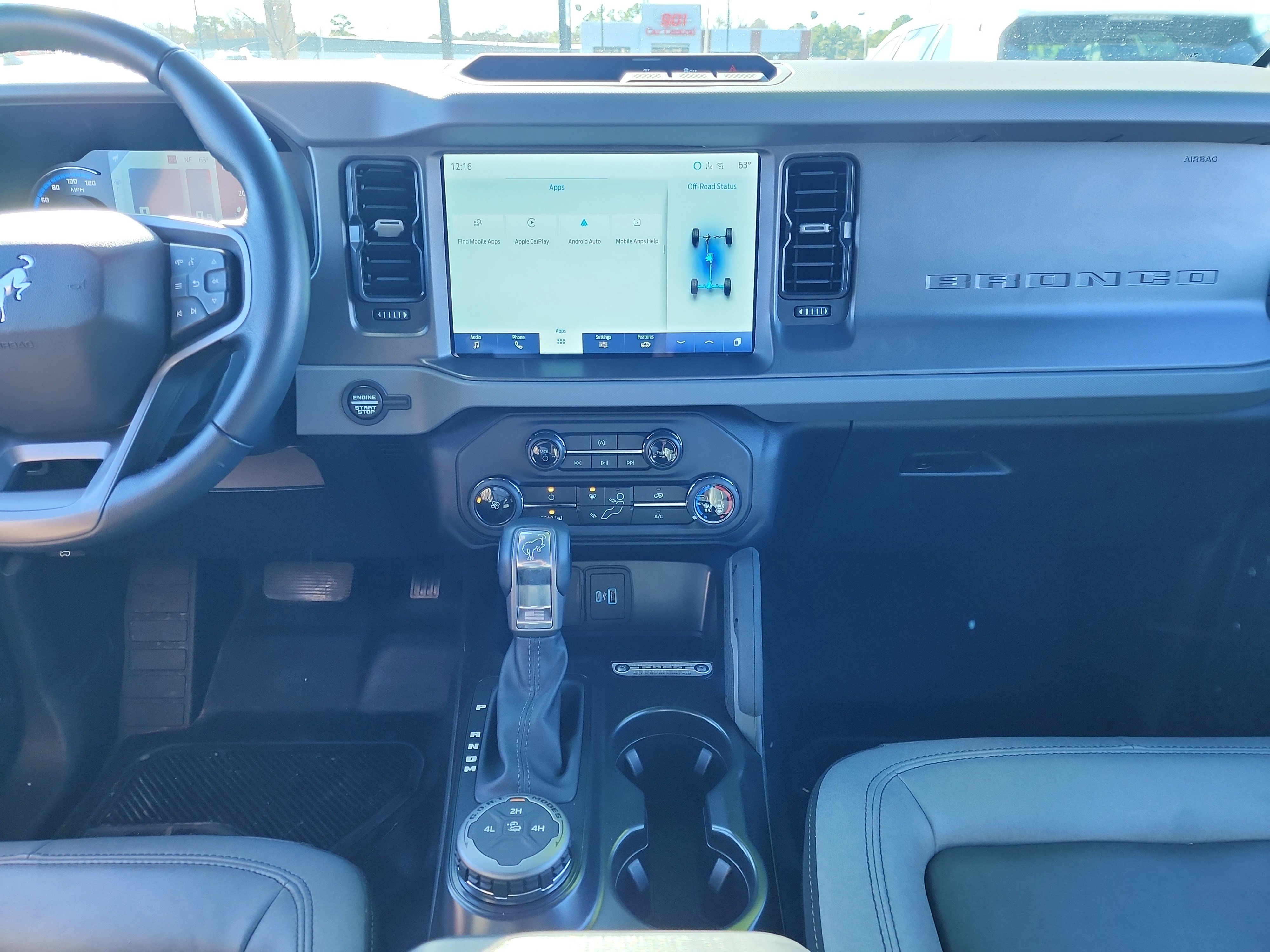 Used 2024 Ford Bronco Big Bend image 15