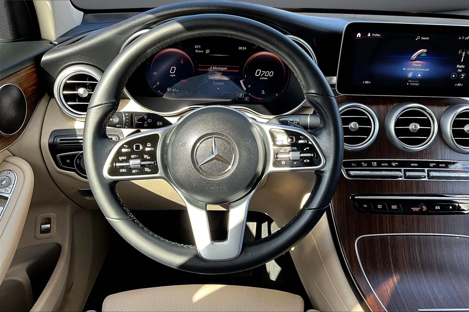 Used 2022 Mercedes-Benz GLC 300 4MATIC image 8