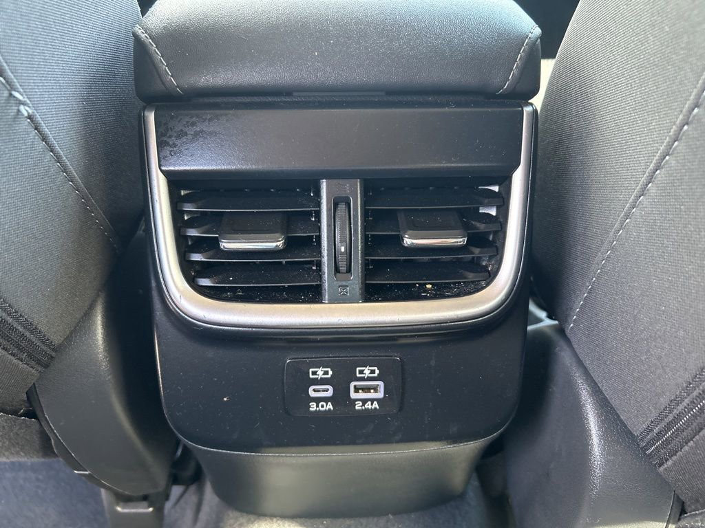 Used 2024 Subaru Outback Premium image 18