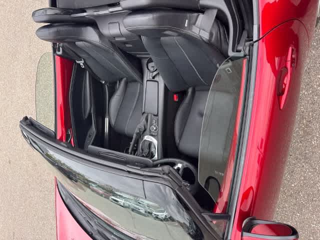 Used 2023 MAZDA MX-5 Miata Grand Touring RWD image 19