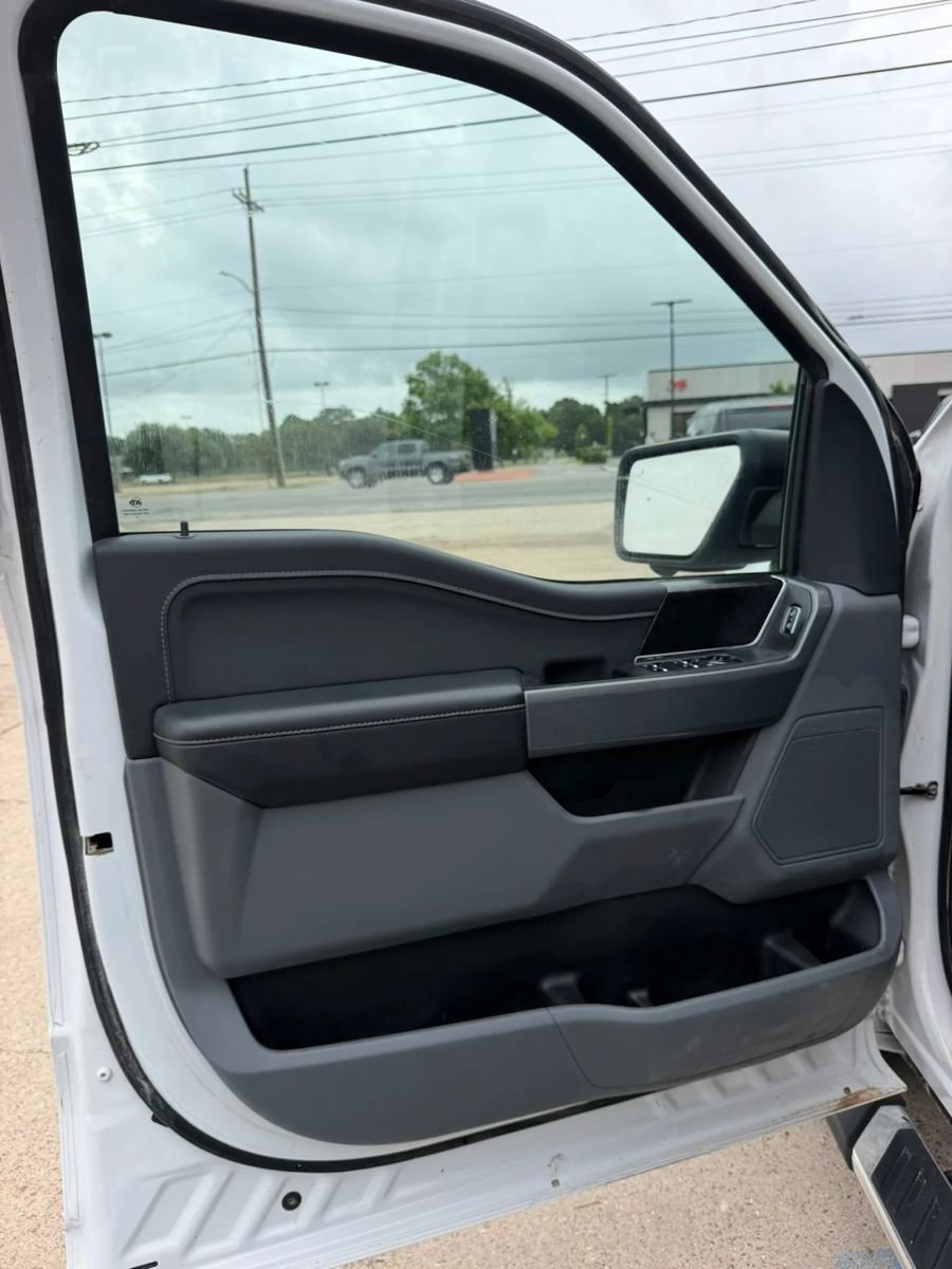 Used 2023 Ford F150 4x4 SuperCrew image 10