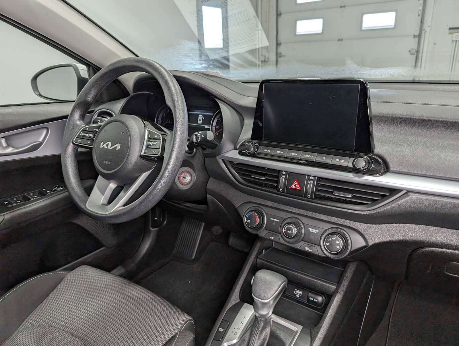 Certified 2023 Kia Forte LXS FWD image 39