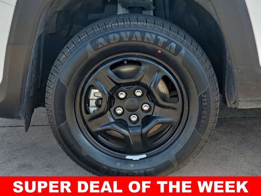 Used 2022 Jeep Renegade Sport image 35