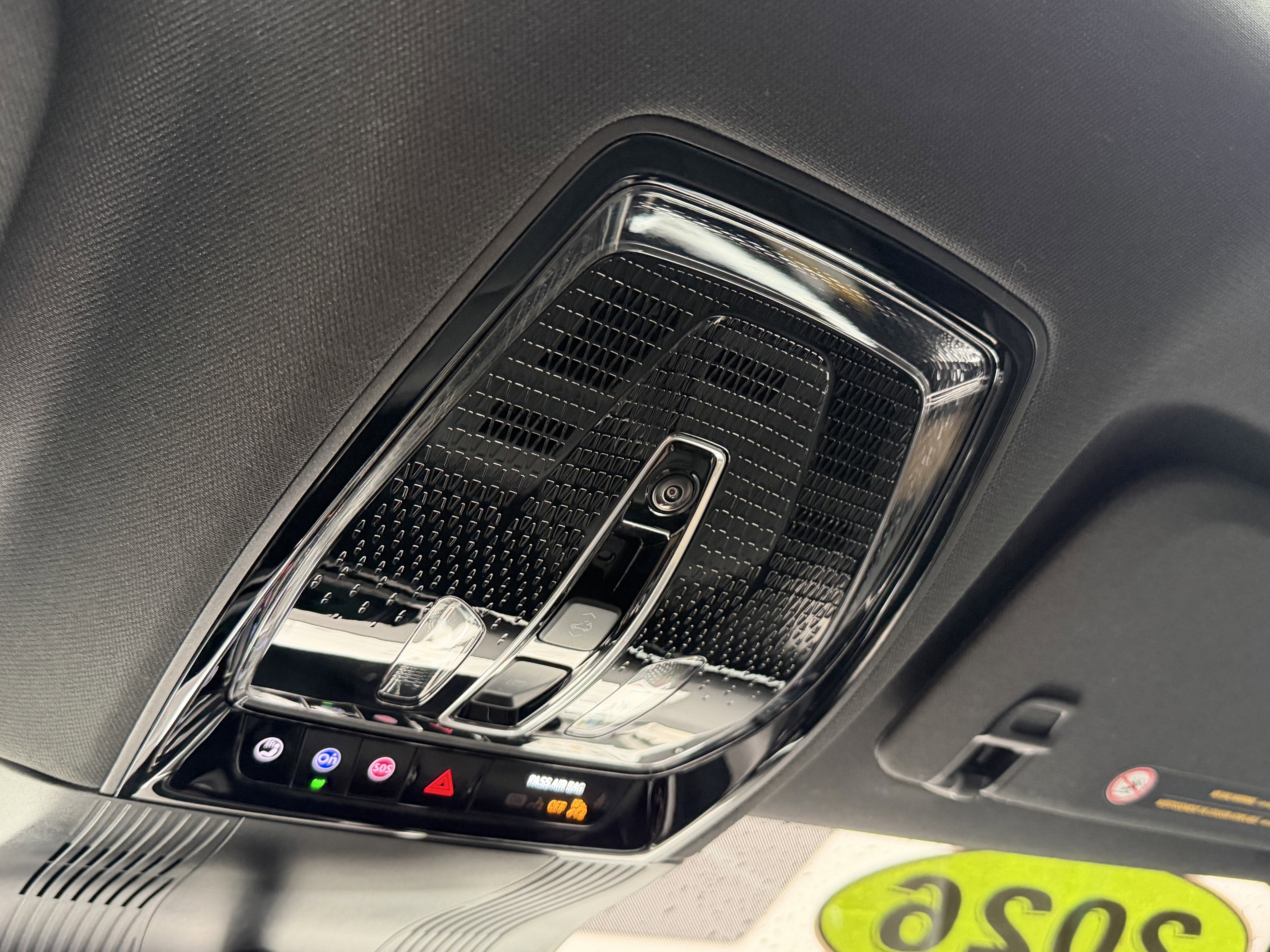 Used 2026 Cadillac Vistiq Luxury image 21