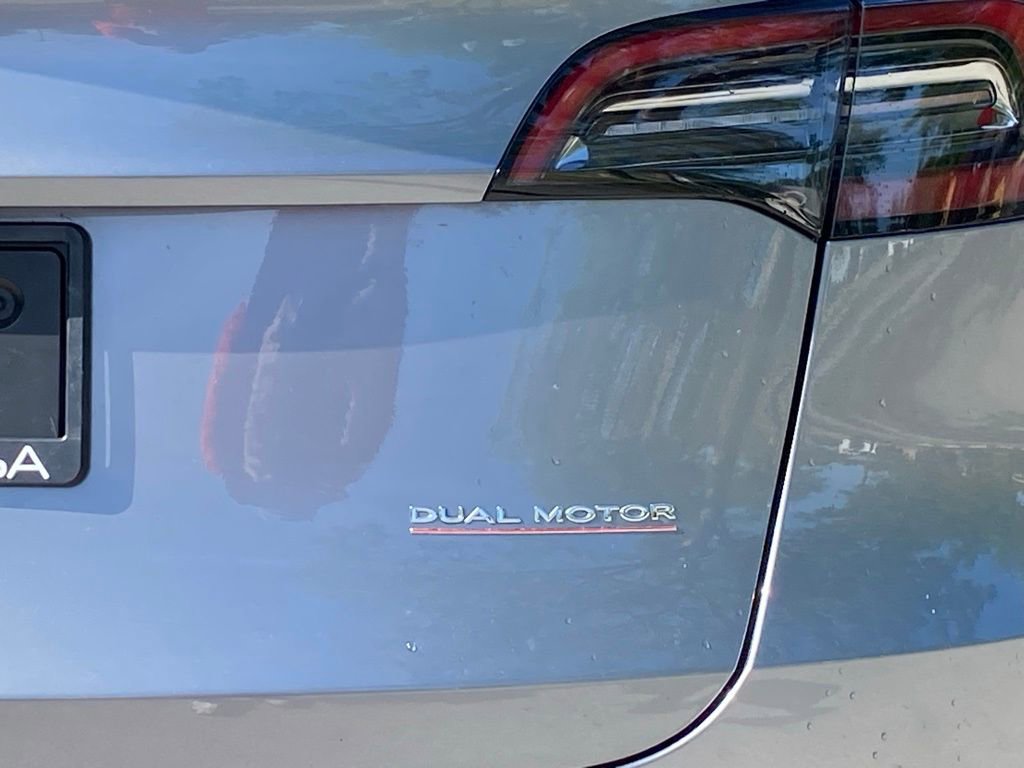 Used 2025 Tesla Model Y Performance AWD/4WD image 13