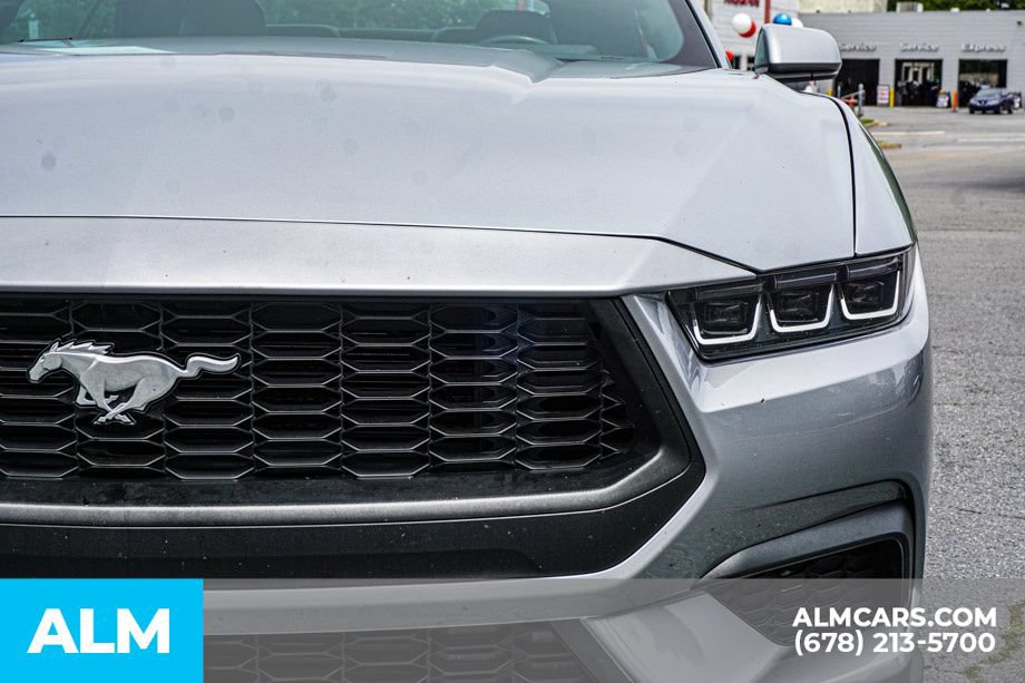 Used 2025 Ford Mustang Premium RWD image 11
