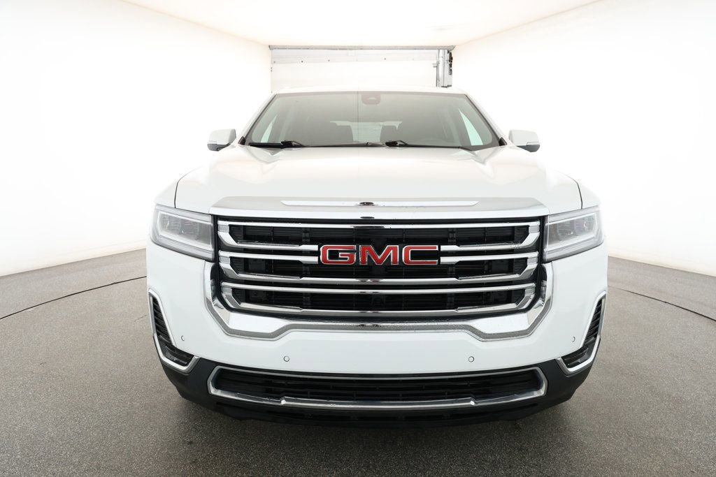 Used 2023 GMC Acadia SLE image 2