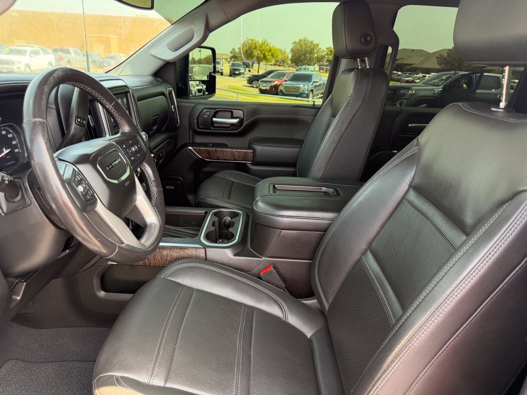 Used 2022 GMC Sierra 3500 Denali AWD/4WD image 28