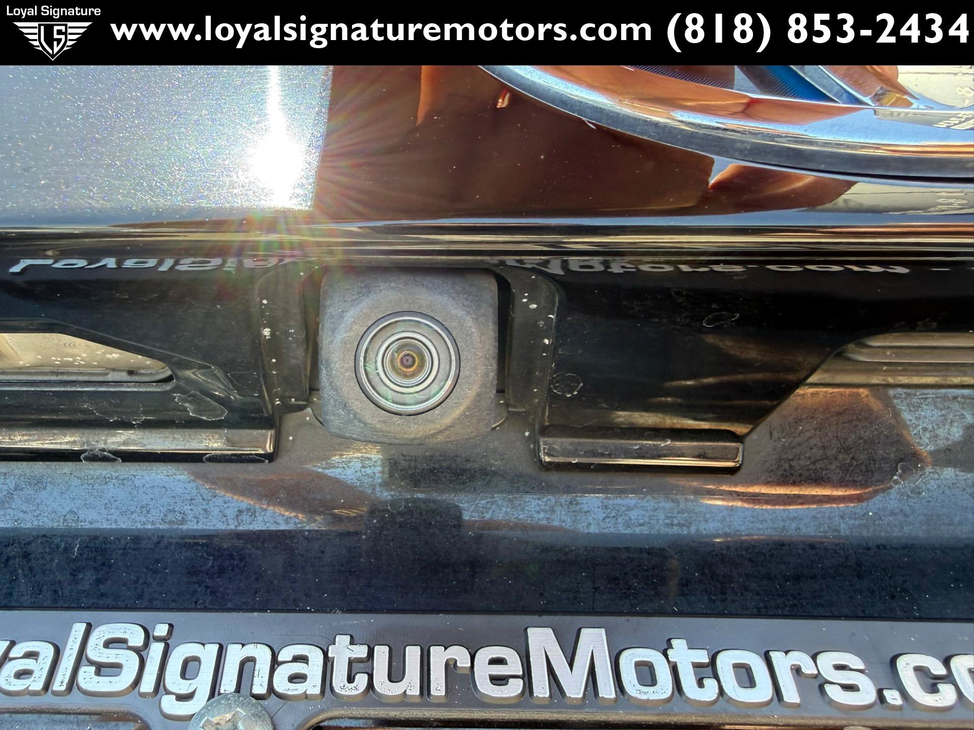 Used 2018 Toyota Prius Two w/ Prius Two Safety Plus Package FWD image 11