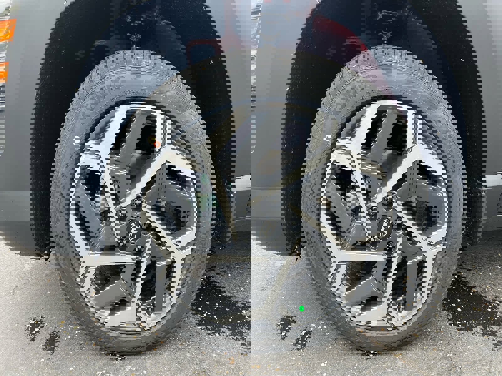 New 2026 Hyundai Kona SEL Premium image 13