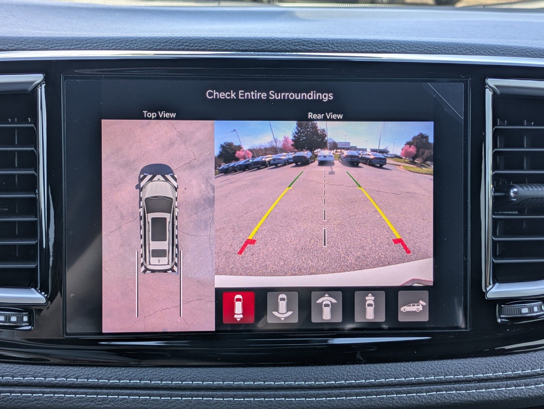 New 2026 Chrysler Pacifica Limited image 14