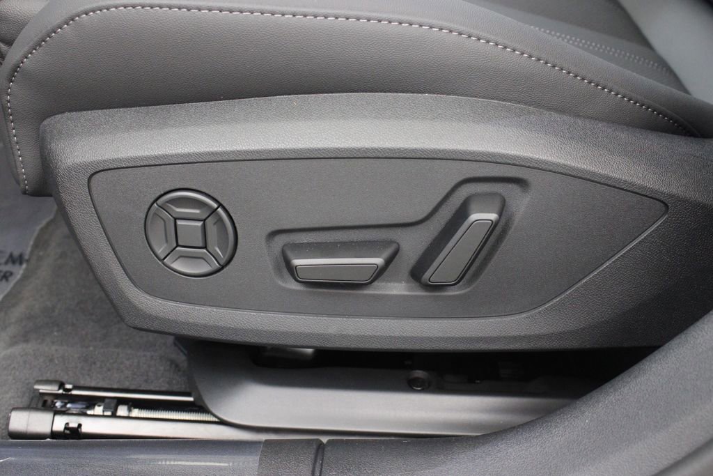 New 2026 Audi A6 Premium Plus AWD/4WD image 19
