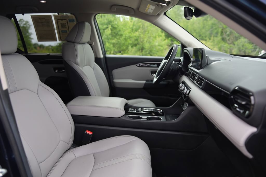 Used 2025 Honda Pilot EX-L image 39