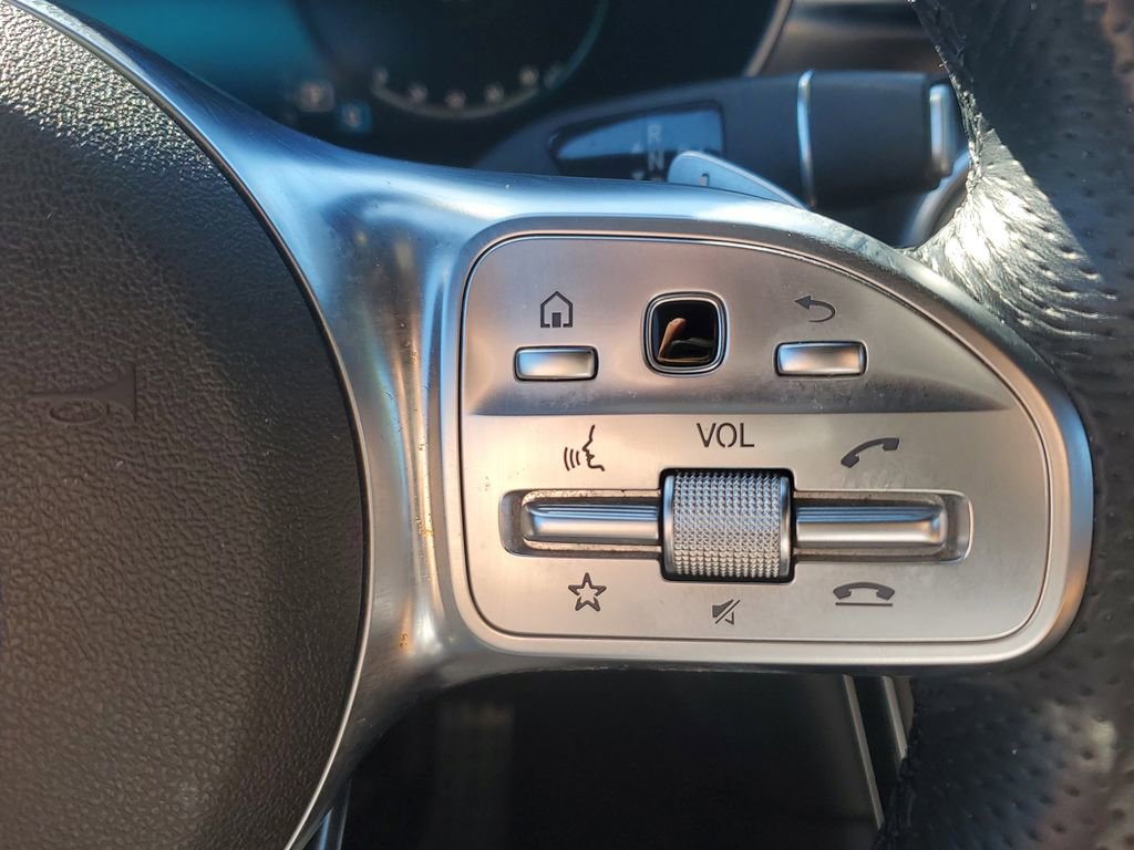 Used 2022 Mercedes-Benz GLC 300 4MATIC Coupe image 26