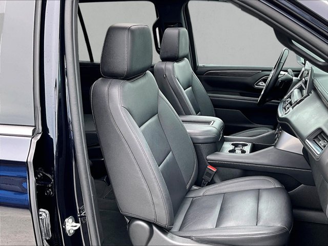 Used 2023 Chevrolet Tahoe LT w/ LT Signature Package RWD image 9