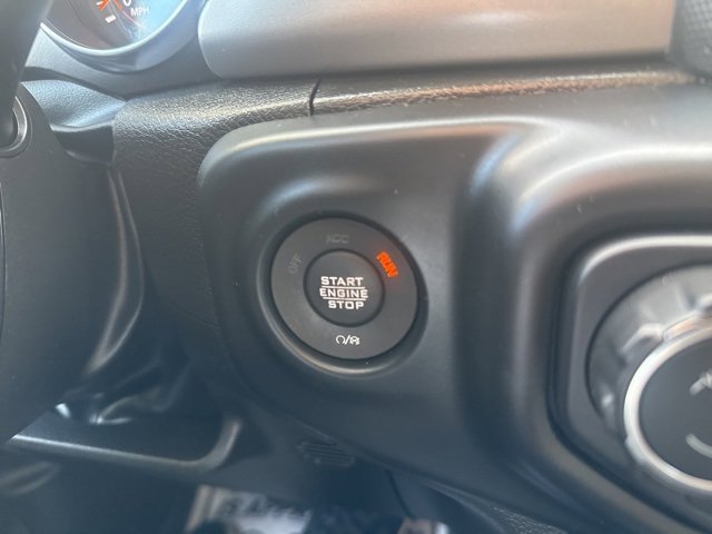 Certified 2022 Jeep Gladiator Sport image 22