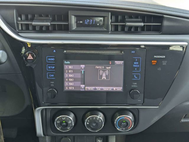 Used 2017 Toyota Corolla L FWD image 16