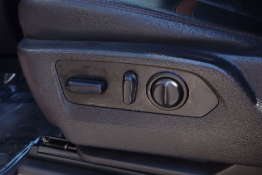 Used 2022 GMC Sierra 2500 AT4 w/ AT4 Premium Plus Package image 23