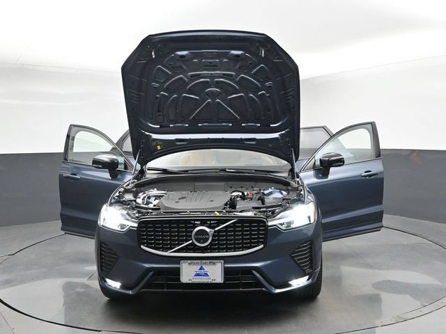 Used 2023 Volvo XC60 B5 Ultimate w/ Climate Package AWD/4WD image 46