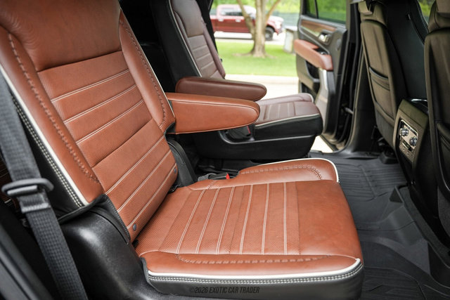 Used 2024 GMC Yukon Denali Ultimate w/ LPO, Floor Liner Package AWD/4WD image 33
