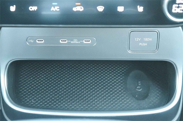 New 2026 Hyundai Ioniq 9 Limited image 16