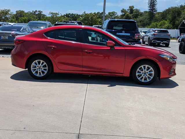 Used 2017 MAZDA MAZDA3 Sport w/ Preferred Equipment Package FWD image 4