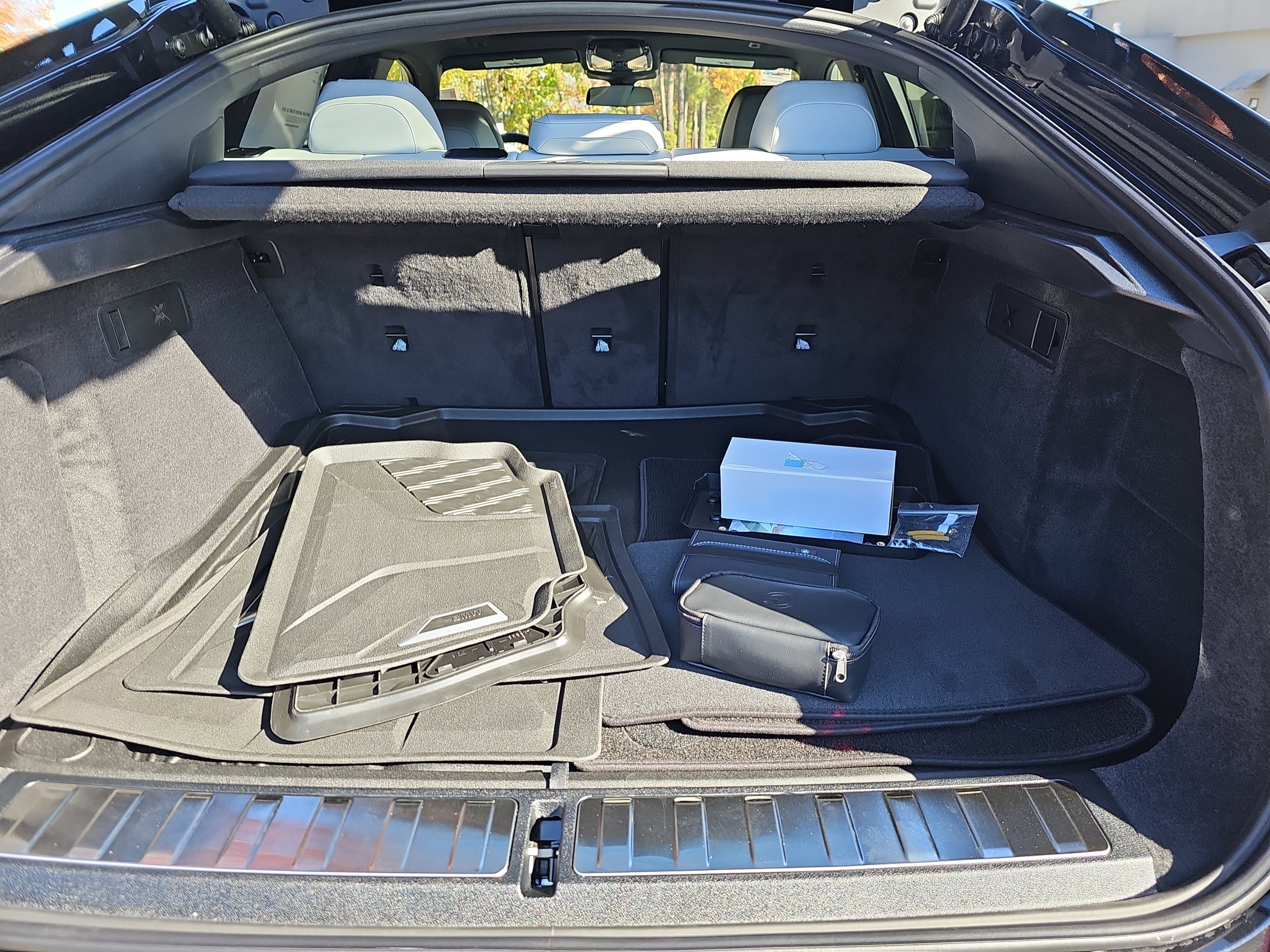 New 2026 BMW X6 M60i image 14