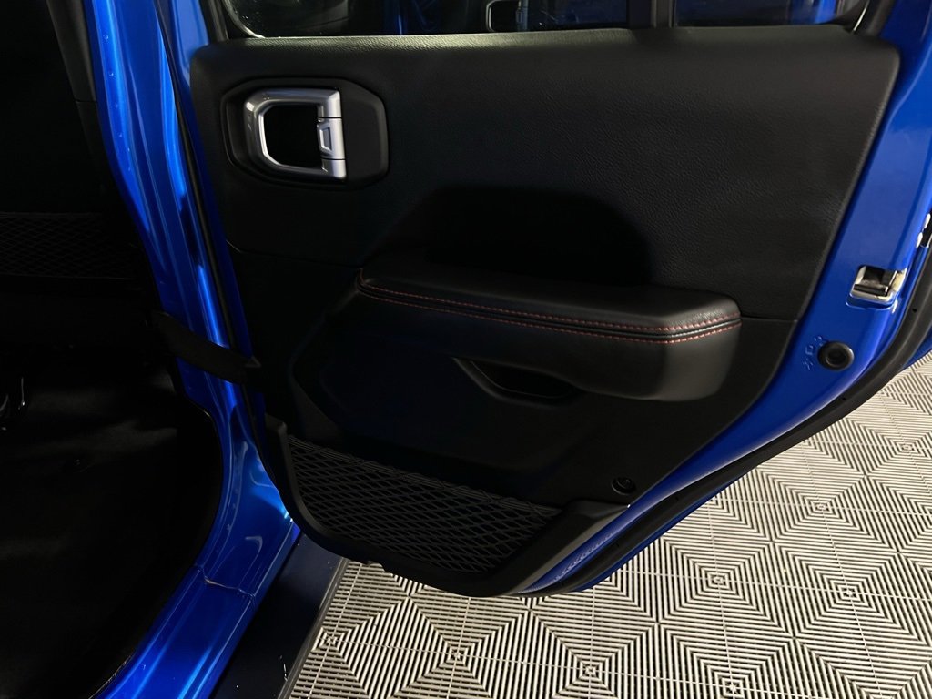 Certified 2024 Jeep Wrangler Unlimited Rubicon w/ Convenience Group image 33