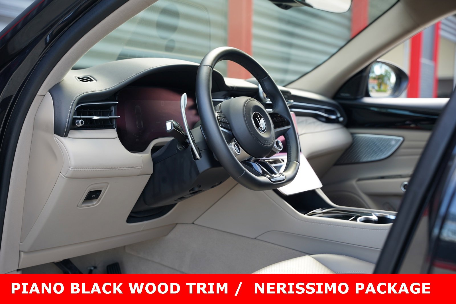 Used 2023 Maserati Grecale GT image 3