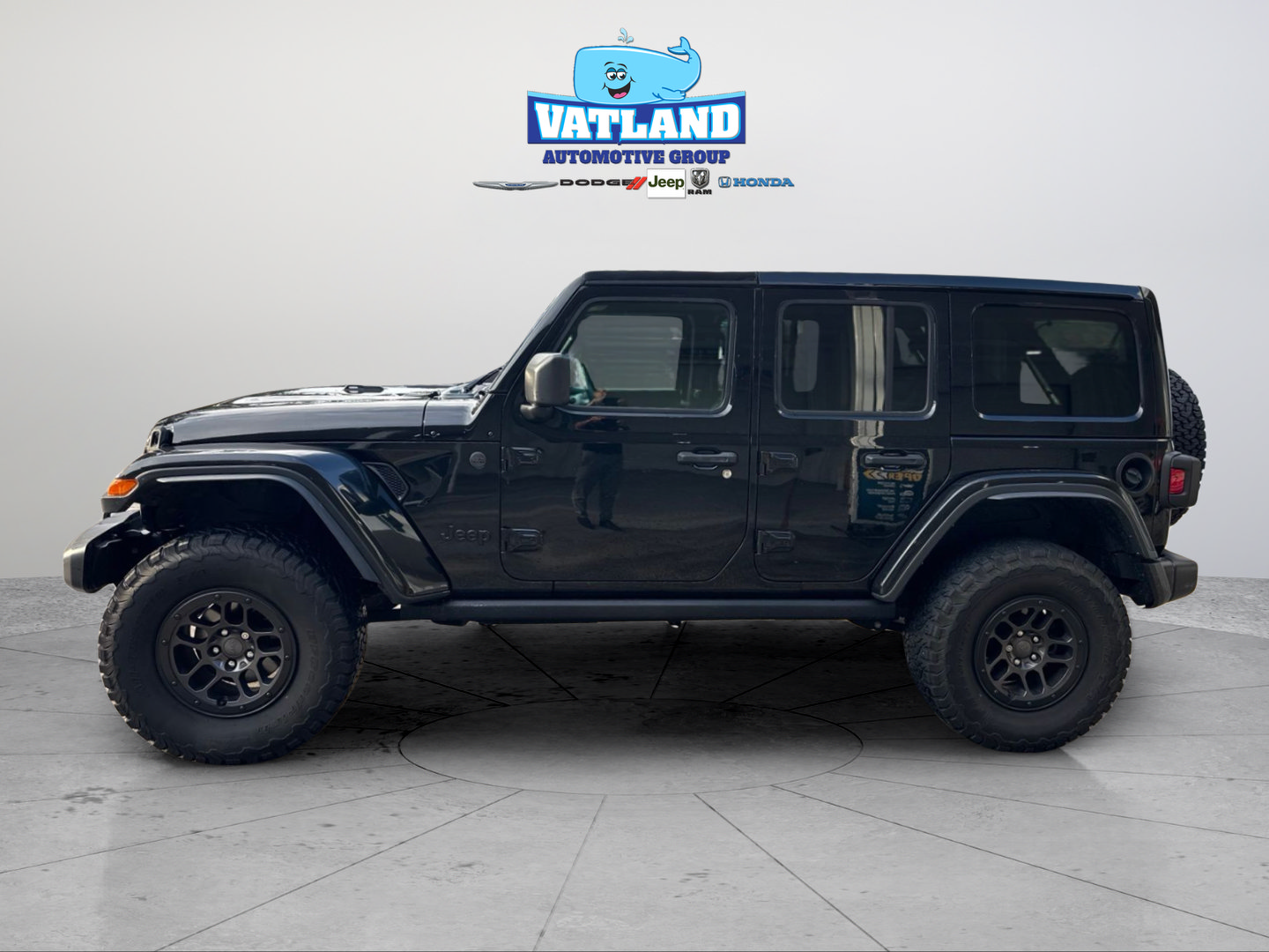 Used 2023 Jeep Wrangler Unlimited Sport w/ Xtreme 35 Tire Package AWD/4WD image 12