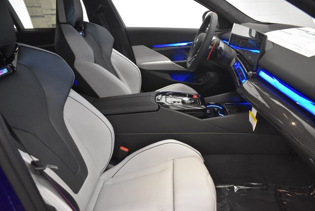 New 2027 BMW M5 Touring AWD/4WD image 19