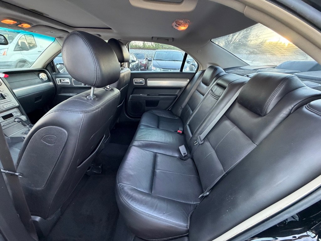 Used 2007 Lincoln MKZ AWD image 10