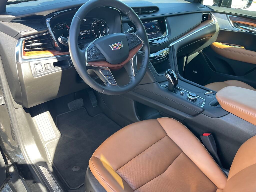 Certified 2023 Cadillac XT5 Premium Luxury image 9