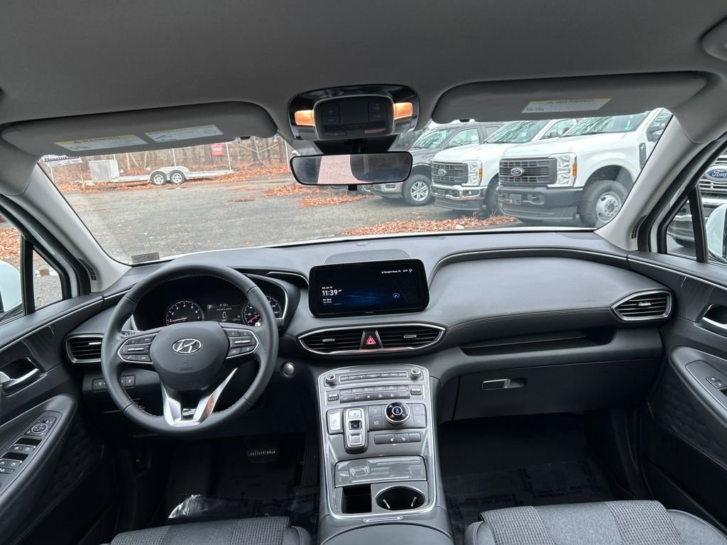 Used 2023 Hyundai Santa Fe SEL image 25