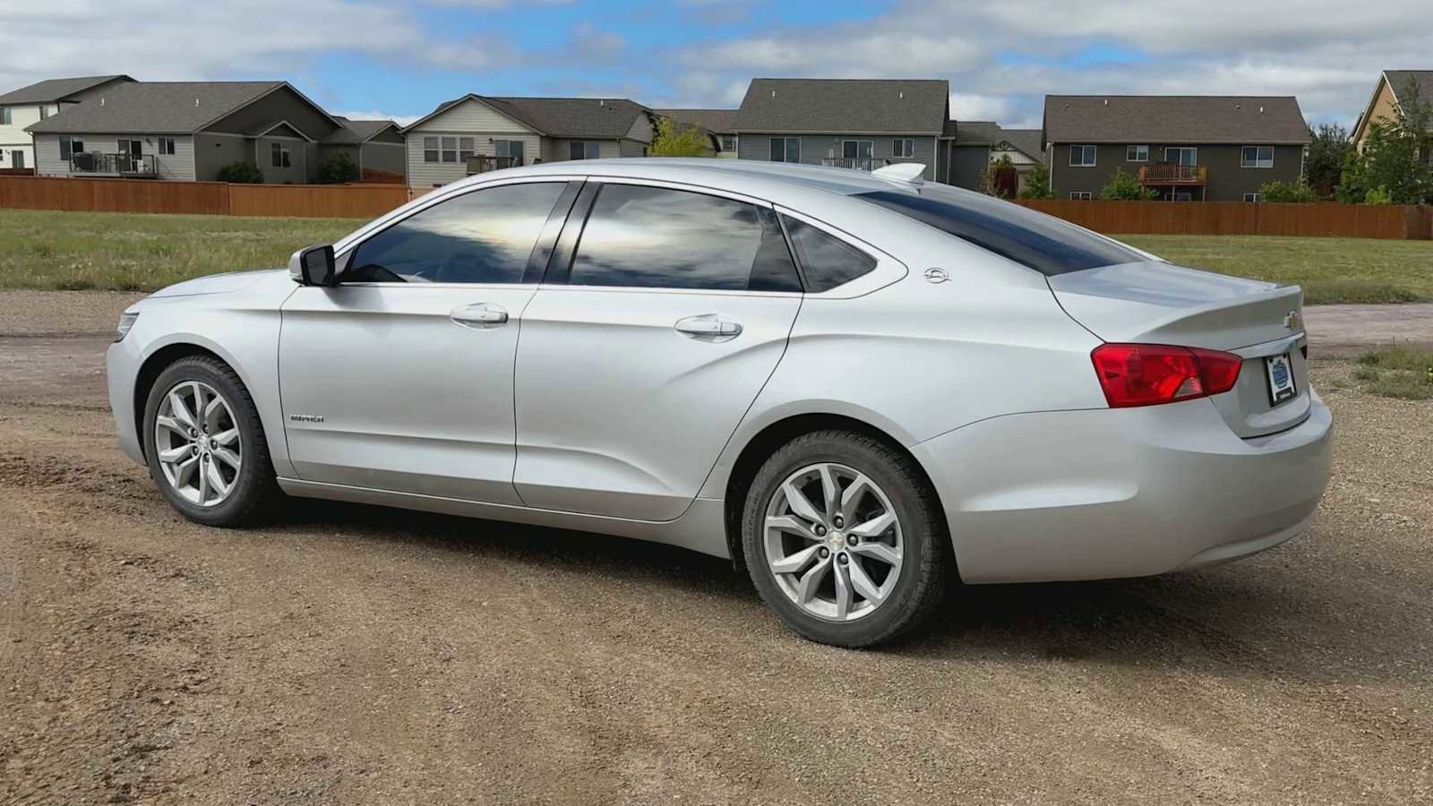 Used 2019 Chevrolet Impala LT FWD image 6