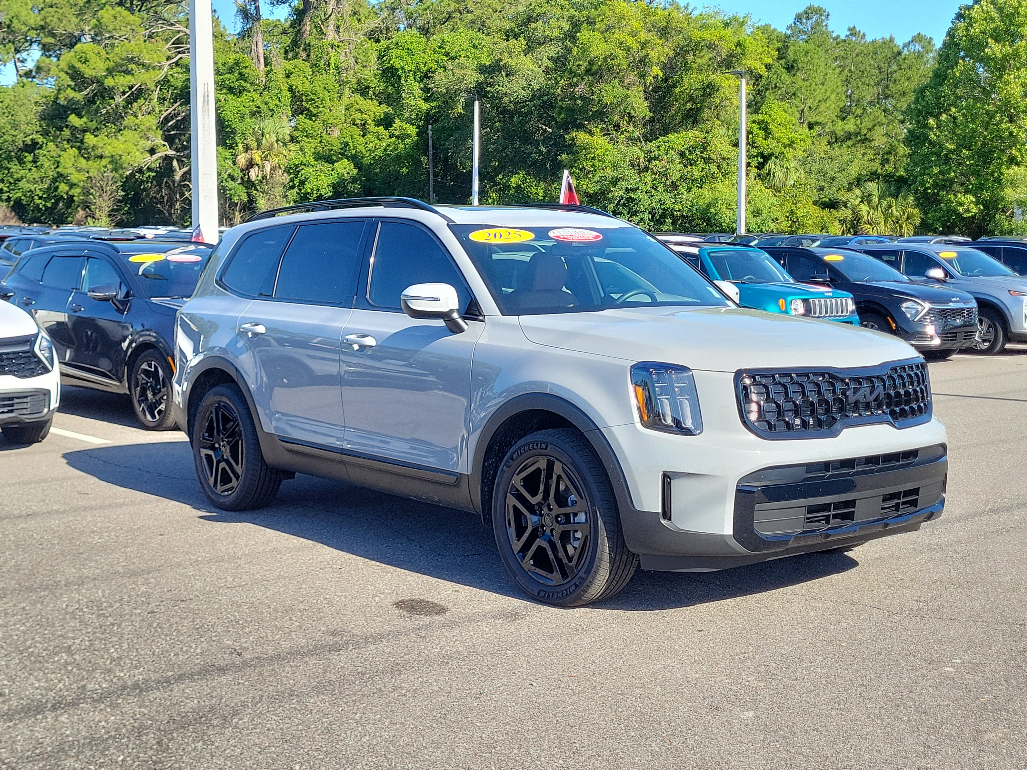 Certified 2025 Kia Telluride EX X-Line AWD/4WD image 45