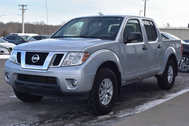 Used 2016 Nissan Frontier SV w/ SV Value Truck Package image 12