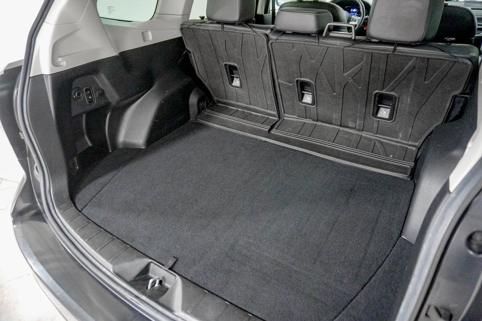 Used 2018 Subaru Forester 2.5i Touring image 9