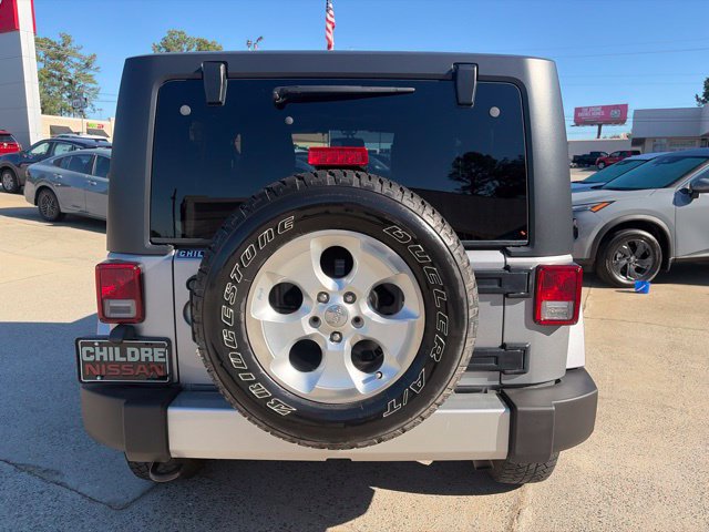Used 2013 Jeep Wrangler Sahara w/ Dual Top Group AWD/4WD image 7
