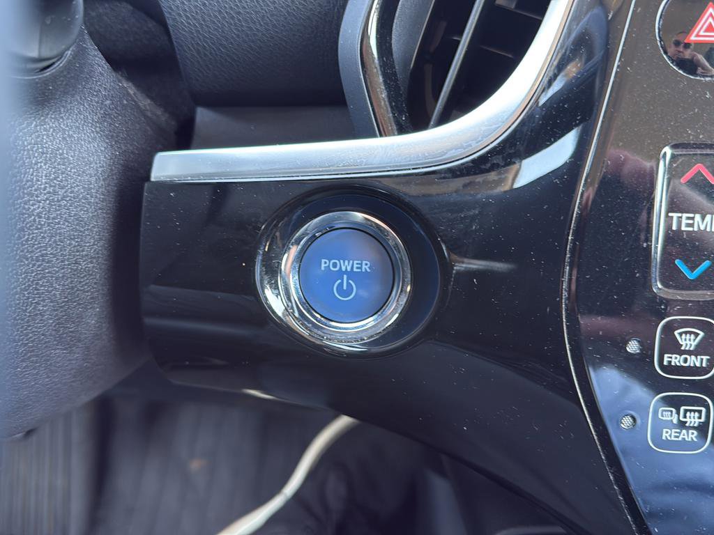 Used 2020 Toyota Prius Prime Limited image 13