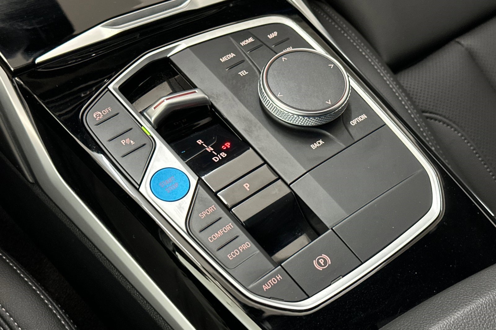 Certified 2023 BMW i4 eDrive35 w/ Premium Package image 17