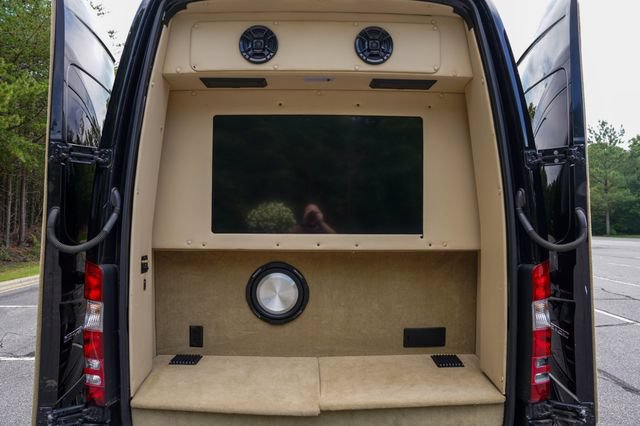 Used 2016 Mercedes-Benz Sprinter 2500 image 45