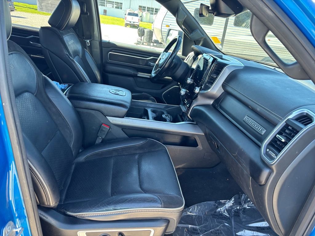 Used 2012 Dodge Grand Caravan SXT FWD image 35