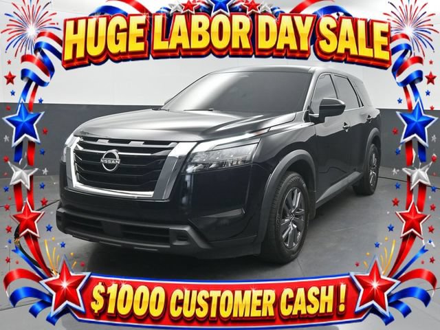 Used 2023 Nissan Pathfinder S